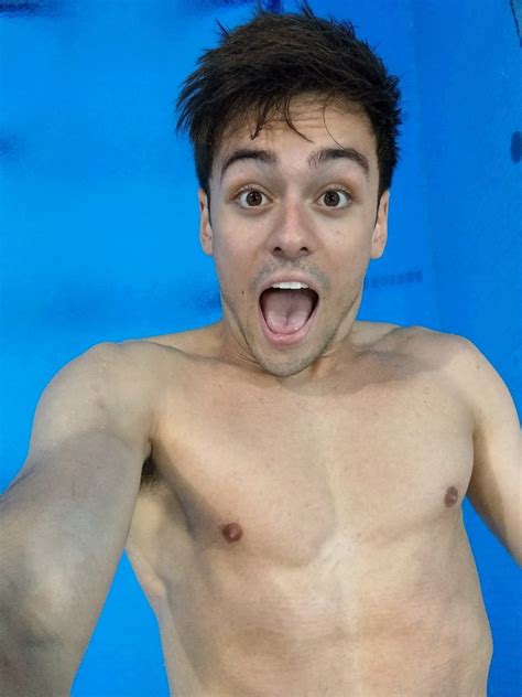 tom daley nudo|Olympic diver Tom Daley’s naked selfies leaked